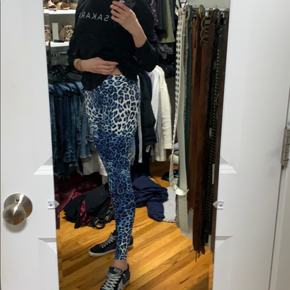 Liquido Blue Leopard Print Leggings - Picture 4 of 10